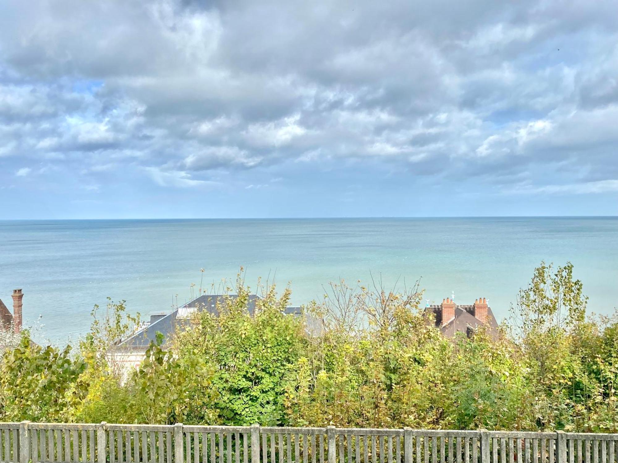 Lesparisnormands - Pleine Vue Mer - Centre Et Plage A 3Mn Villers-sur-Mer Exterior foto